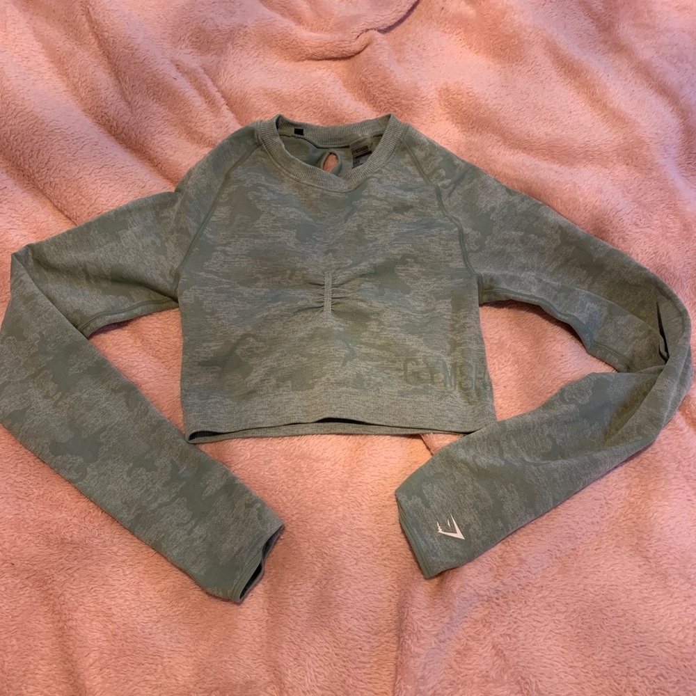 Gymshark Camo long sleeve crop